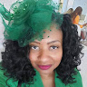 Meet your Posher, Monica